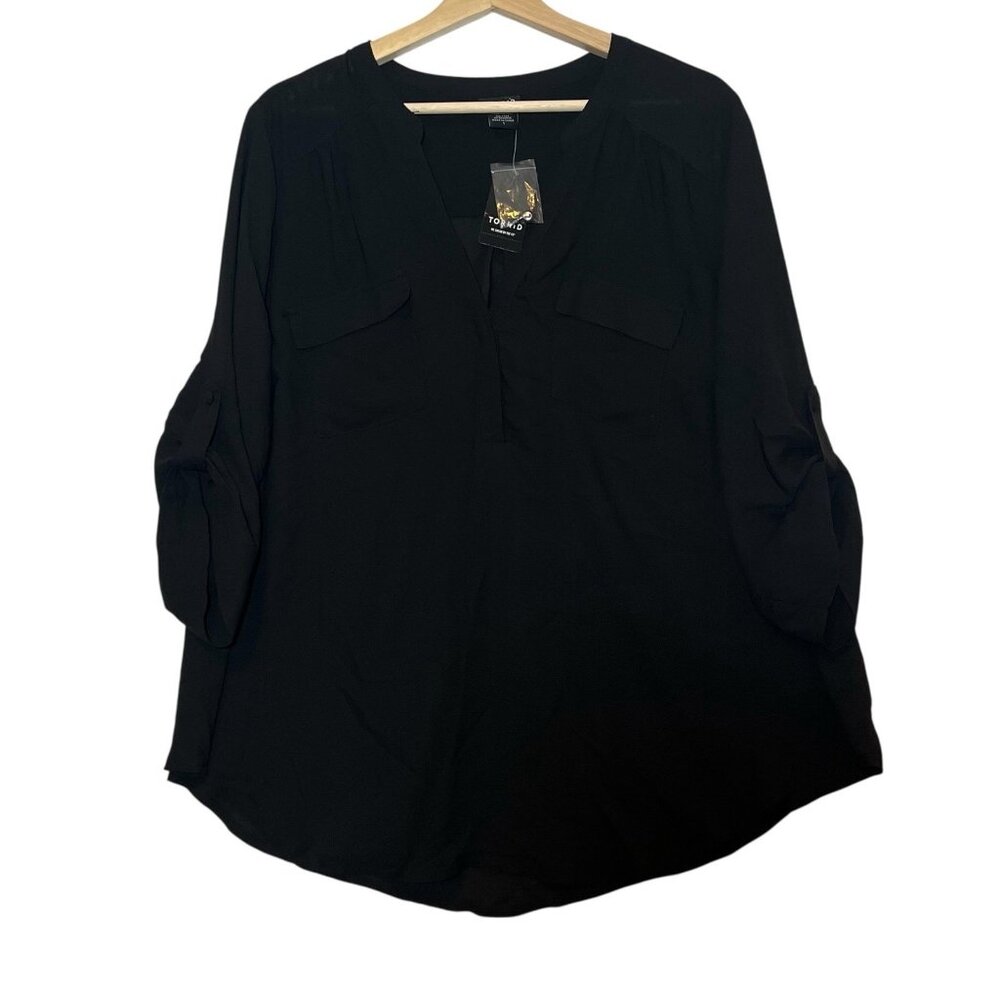 Torrid 1 Top Black 3/4 Roll Tab Sleeve Plus Size 1X Lightweight V Neck NWT